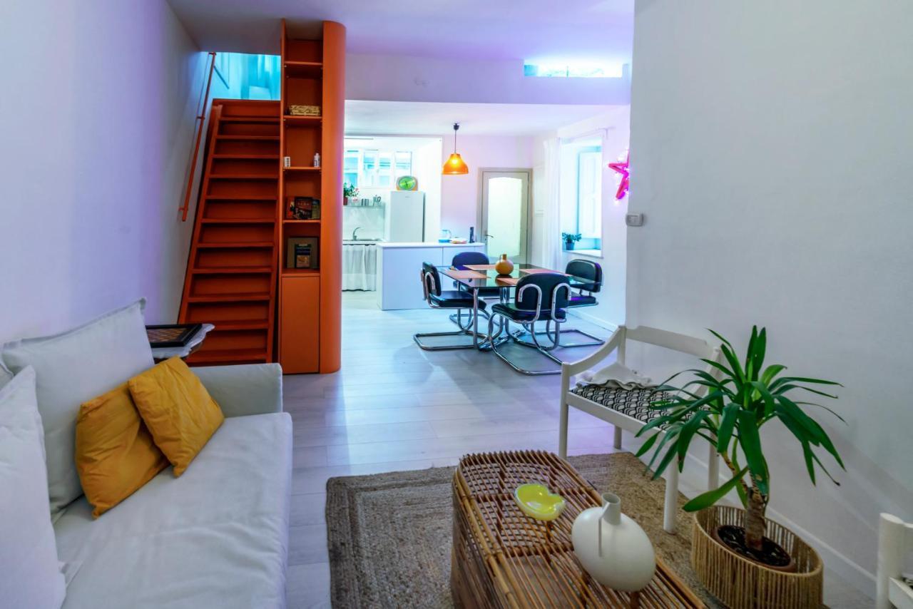Charming Apartment With Balcony In The Historic Center Naples Extérieur photo
