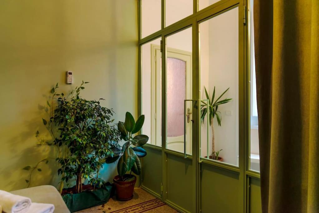 Charming Apartment With Balcony In The Historic Center Naples Extérieur photo