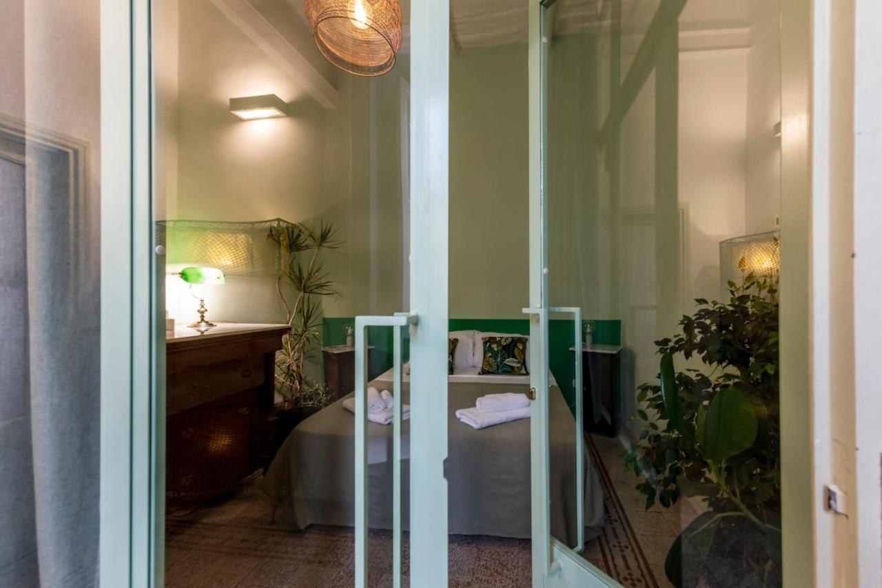 Charming Apartment With Balcony In The Historic Center Naples Extérieur photo