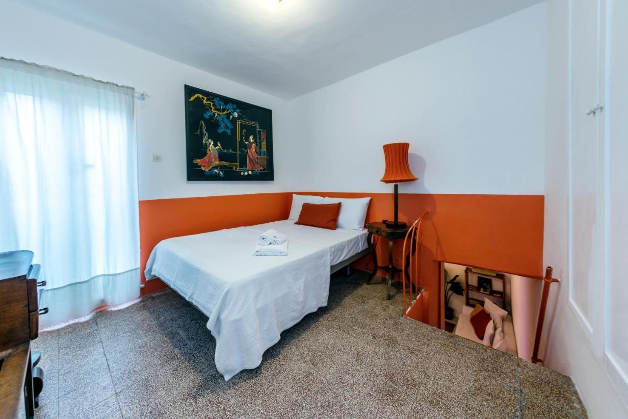 Charming Apartment With Balcony In The Historic Center Naples Extérieur photo