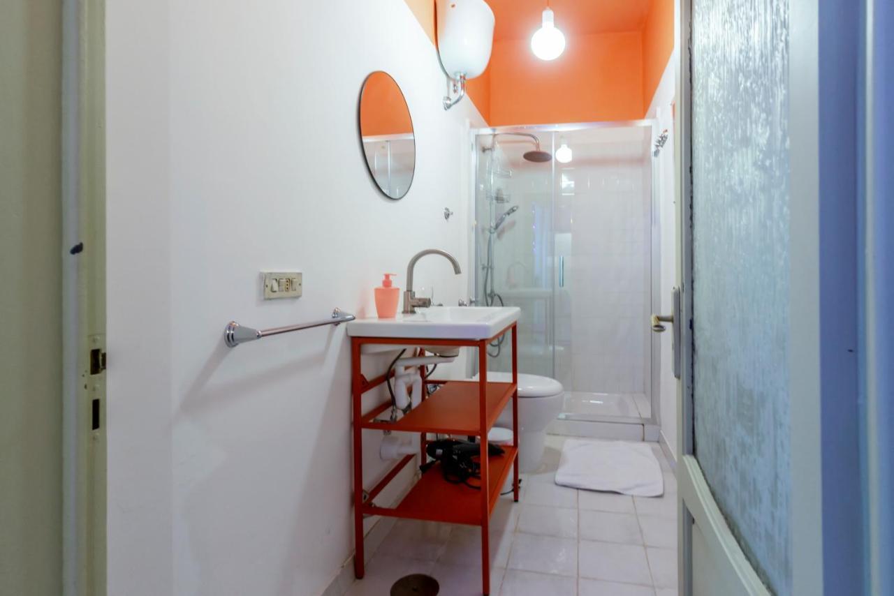 Charming Apartment With Balcony In The Historic Center Naples Extérieur photo